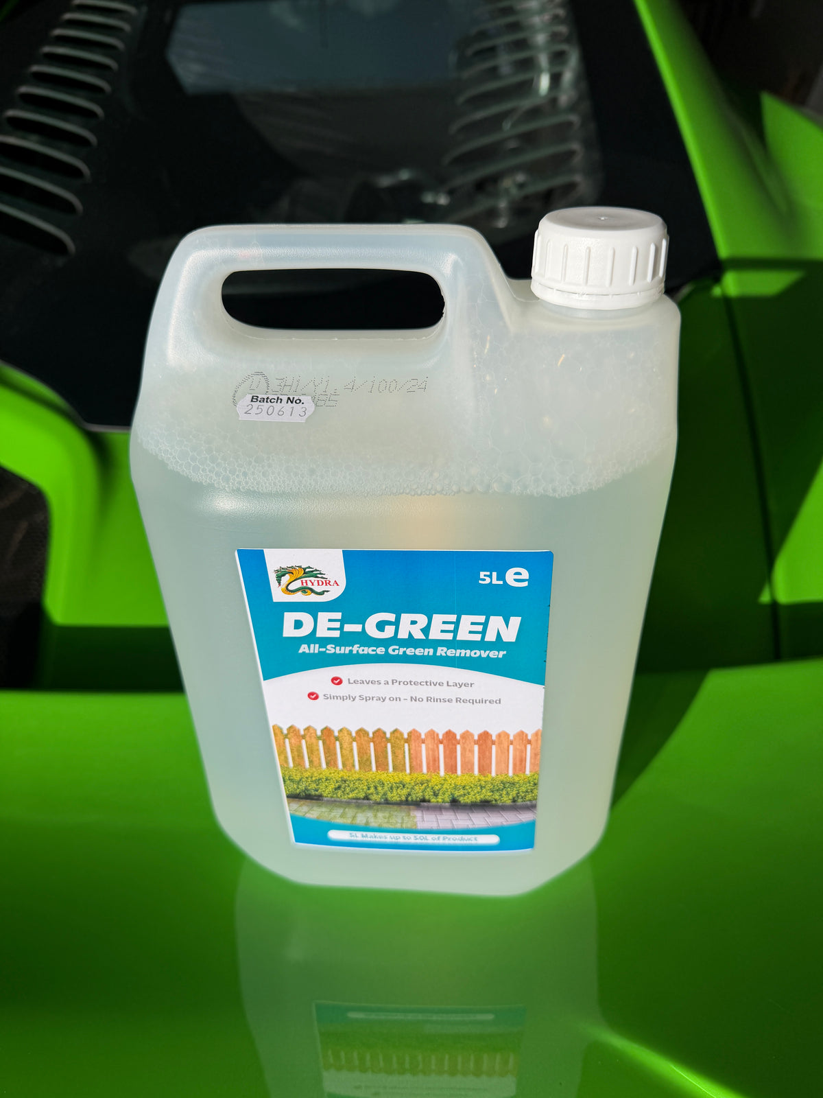 Hydra De-Green - Removes Algae, Moss, Green Fungus & Mould from Hard & Soft Surfaces | Patio, Driveway & Fence Cleaner | 5L